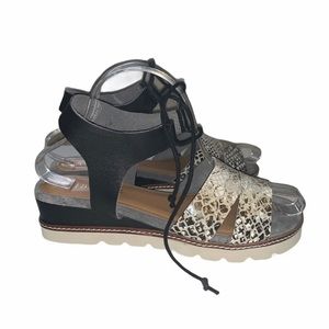 DIBA TRUE WEDGE TIE SANDAL Size 9.5